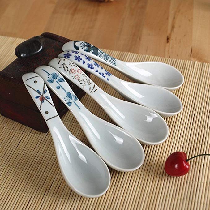 XYTMY Ceramics Soup Spoon Hand Painted Flower Porcelain Handle Chinese Asian Rice Spoon Appetizer Tableware set of 5 Light Weight Gift For Housewife Friends Family